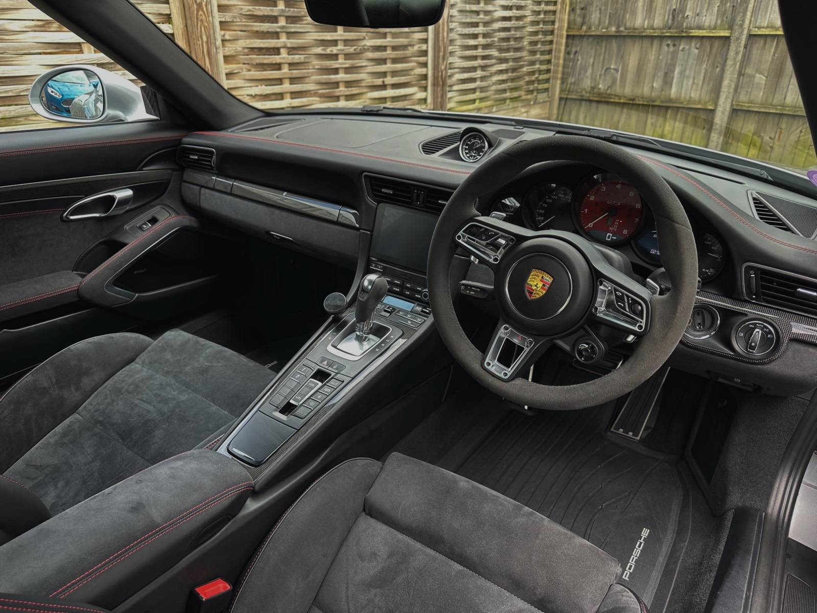 Immaculate Porsche 911 interior after an interior valet